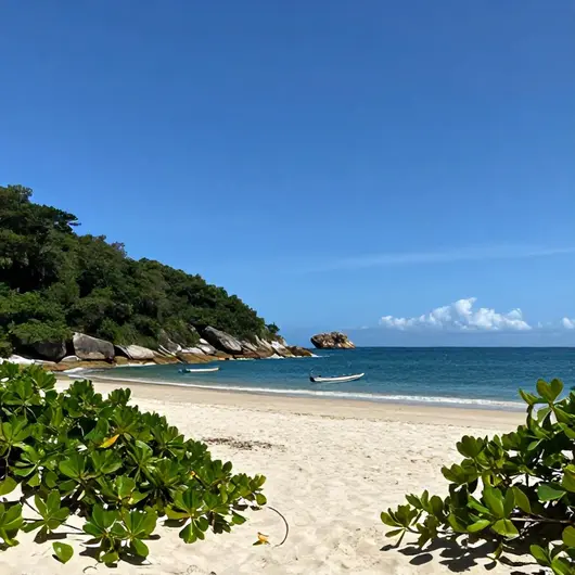 Descubra as Belezas do Arraial do Cabo Oficial